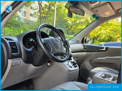 KIA CARNIVAL NEW CARNIVAL GLX