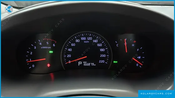 KIA CARNIVAL GRAND CARNIVAL GLX