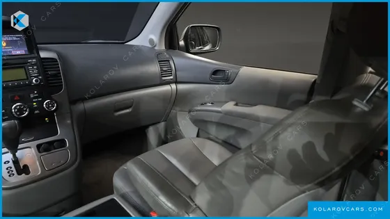 KIA CARNIVAL GRAND CARNIVAL GLX
