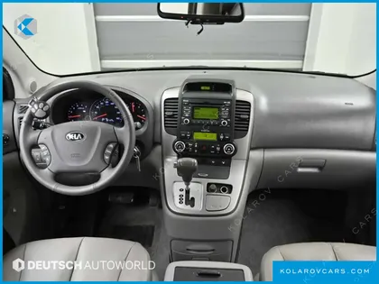 KIA CARNIVAL EASYMOVE 11-SEATER GLX STANDARD