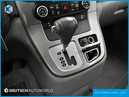 KIA CARNIVAL EASYMOVE 11-SEATER GLX STANDARD