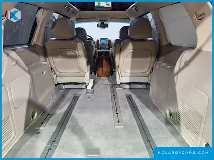 KIA CARNIVAL GRAND CARNIVAL HI LIMOUSINE GLX