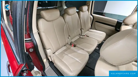 KIA CARNIVAL NEW CARNIVAL LIMOUSINE GLX