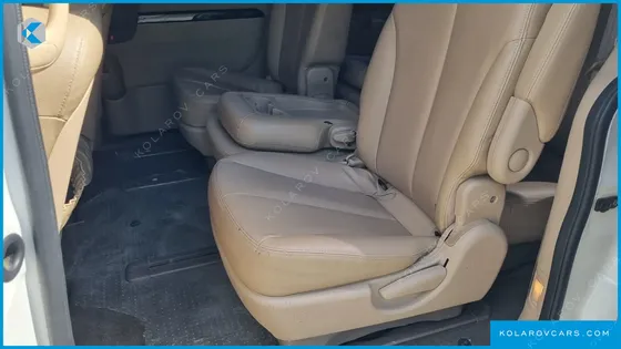KIA CARNIVAL GRAND CARNIVAL GLX