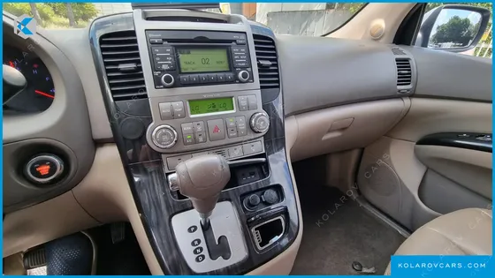 KIA CARNIVAL GRAND CARNIVAL GLX
