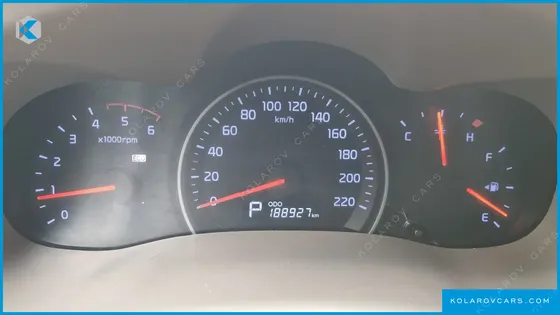 KIA CARNIVAL GRAND CARNIVAL GLX