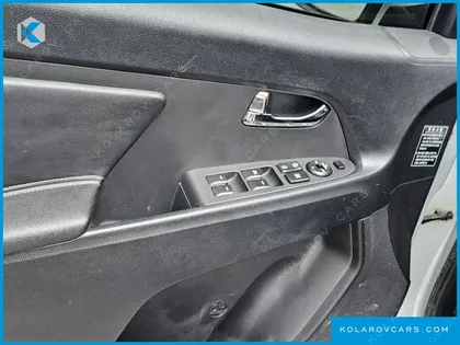 KIA SPORTAGE DIESEL 2WD TLX