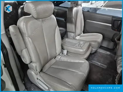 KIA CARNIVAL GRAND CARNIVAL GLX
