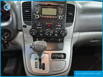 KIA CARNIVAL GRAND CARNIVAL GLX
