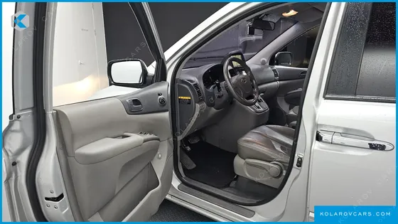 KIA CARNIVAL GRAND CARNIVAL GLX