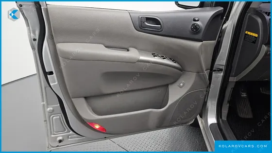 KIA CARNIVAL GRAND CARNIVAL GLX
