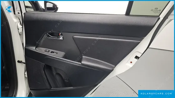 KIA SPORTAGE DIESEL 2WD TLX