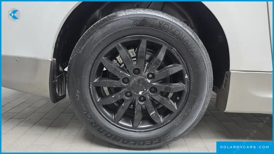 KIA CARNIVAL GRAND CARNIVAL HI LIMOUSINE GLX