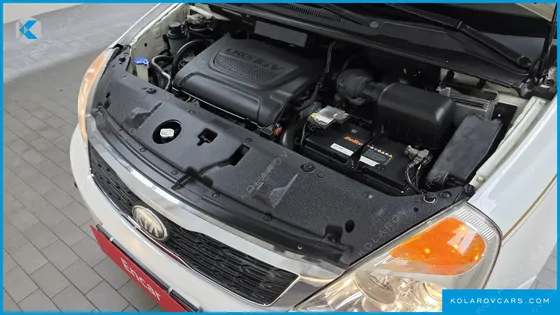 KIA CARNIVAL GRAND CARNIVAL HI LIMOUSINE GLX