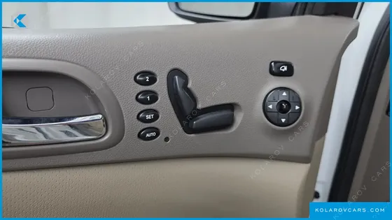 KIA CARNIVAL GRAND CARNIVAL HI LIMOUSINE GLX