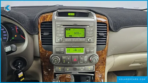 KIA CARNIVAL GRAND CARNIVAL HI LIMOUSINE GLX
