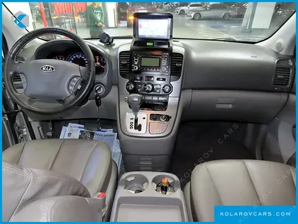 KIA CARNIVAL GRAND CARNIVAL GLX