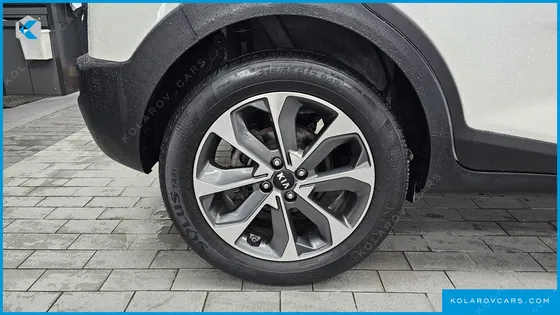 KIA STONIC DIESEL 1.6
