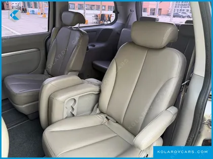 KIA CARNIVAL GRAND CARNIVAL GLX
