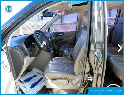KIA CARNIVAL NEW CARNIVAL LIMOUSINE GLX