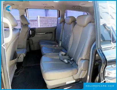 KIA CARNIVAL NEW CARNIVAL LIMOUSINE GLX