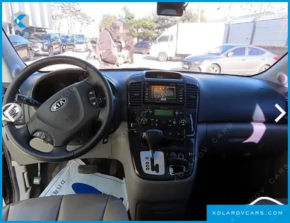 KIA CARNIVAL NEW CARNIVAL LIMOUSINE GLX