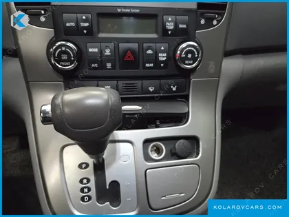 KIA CARNIVAL GRAND CARNIVAL GLX