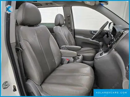 KIA CARNIVAL GRAND CARNIVAL GLX