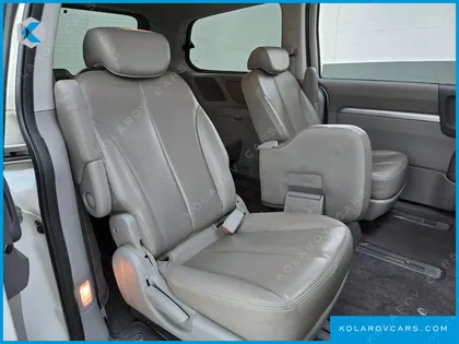 KIA CARNIVAL GRAND CARNIVAL GLX