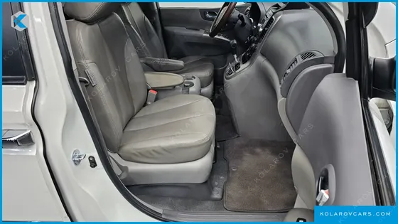 KIA CARNIVAL GRAND CARNIVAL GLX
