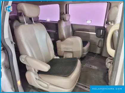 KIA CARNIVAL GRAND CARNIVAL GLX