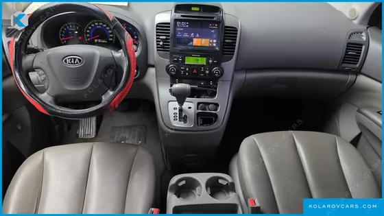 KIA CARNIVAL GRAND CARNIVAL LPI GLX