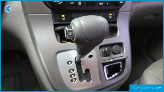 KIA CARNIVAL GRAND CARNIVAL LPI GLX
