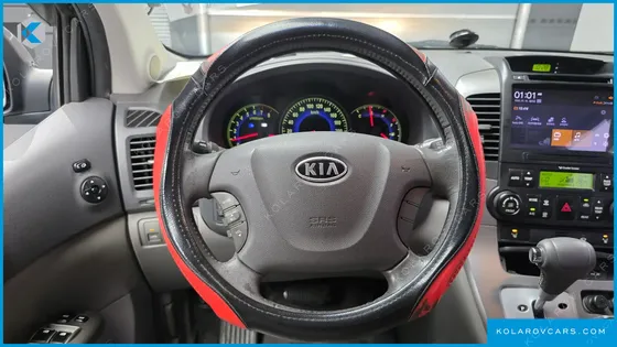 KIA CARNIVAL GRAND CARNIVAL LPI GLX