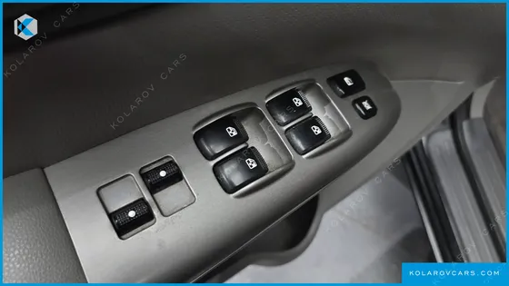KIA CARNIVAL GRAND CARNIVAL LPI GLX