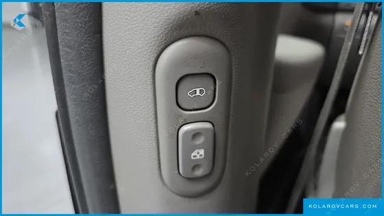 KIA CARNIVAL GRAND CARNIVAL LPI GLX
