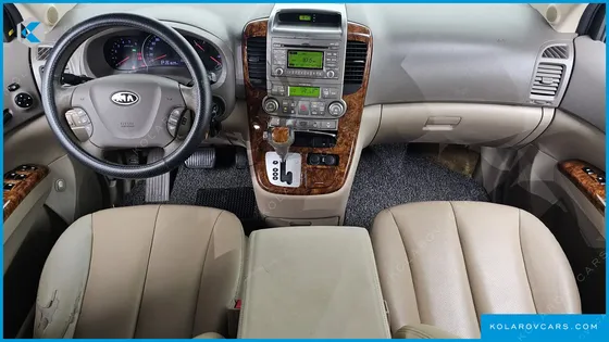KIA CARNIVAL GRAND CARNIVAL HI LIMOUSINE GLX