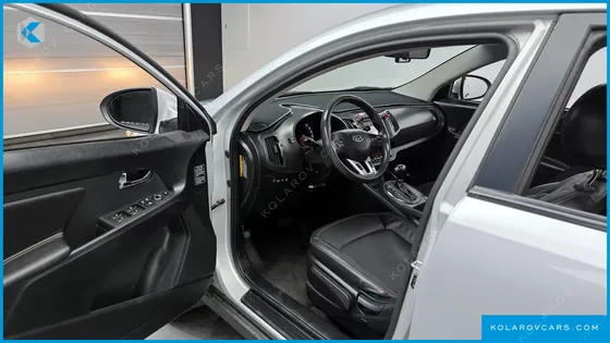 KIA SPORTAGE DIESEL 2WD TLX