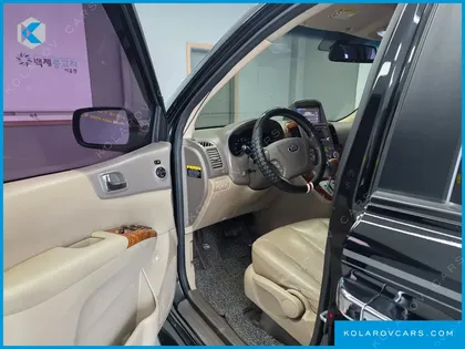 KIA CARNIVAL GRAND CARNIVAL HI LIMOUSINE GLX