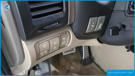 KIA CARNIVAL GRAND CARNIVAL HI LIMOUSINE GLX