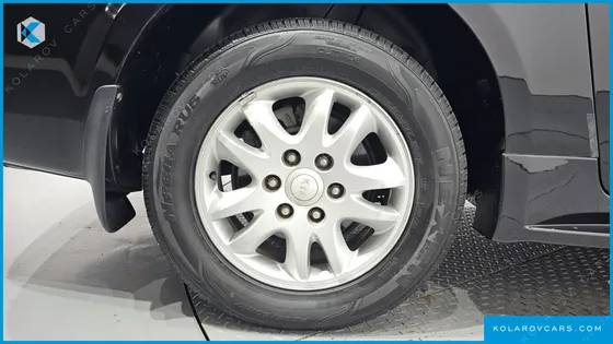 KIA CARNIVAL GRAND CARNIVAL GLX