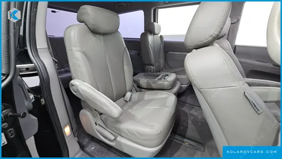 KIA CARNIVAL GRAND CARNIVAL GLX