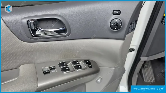 KIA CARNIVAL GRAND CARNIVAL GLX