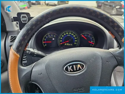 KIA CARNIVAL NEW CARNIVAL GX