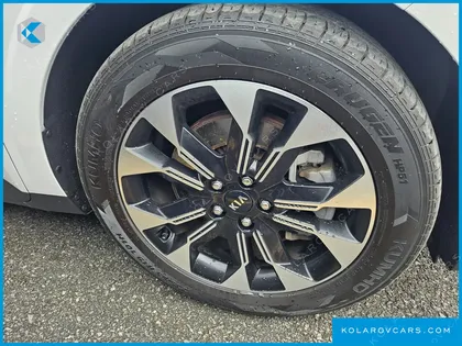 KIA CARNIVAL NEW CARNIVAL GX