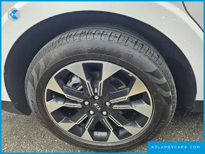 KIA CARNIVAL NEW CARNIVAL GX