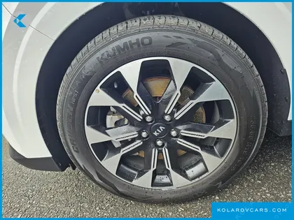 KIA CARNIVAL NEW CARNIVAL GX