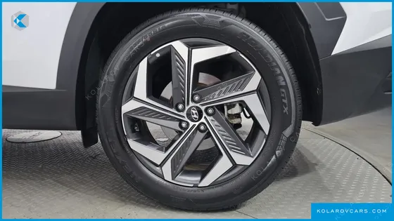 HYUNDAI TUCSON GASOLINE 1.6 TURBO 2WD