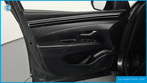 HYUNDAI TUCSON DIESEL 2.0 2WD