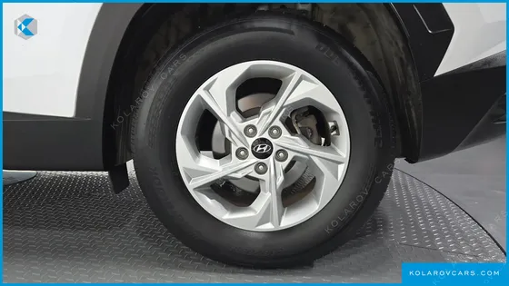 HYUNDAI TUCSON DIESEL 2.0 2WD